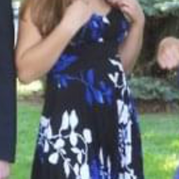 Formal Knee length dress (Prom / homecoming / wedding) - Picture 2 of 6